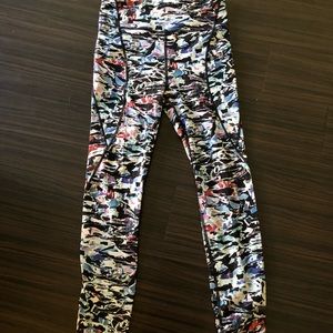 Lululemon Speed Up Tight Luxtreme